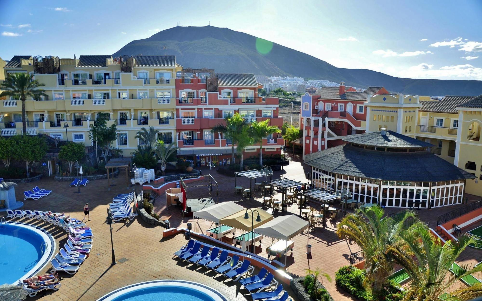 Apartamentos Granada Park Playa de las Americas  Eksteriør bilde